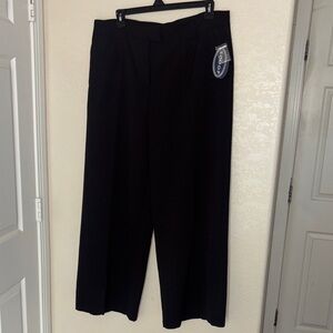 Elegant Black Wide-Leg Trousers